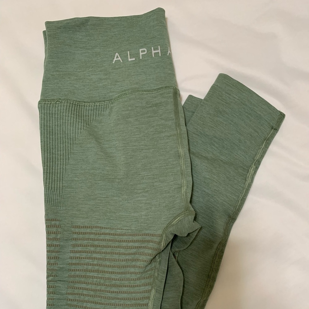 Alphalete Halo Leggings
